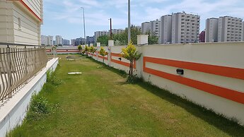 Esila Park Lara Kundu