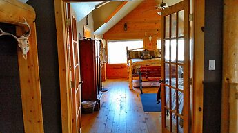 Horsehead Mountain Lodge