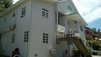 Octave's Beach Trek Apartment