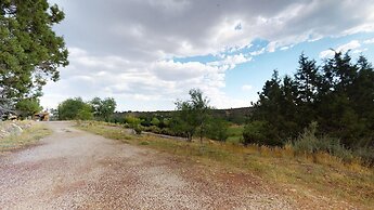 Hideout FT Abajo Stunning Views