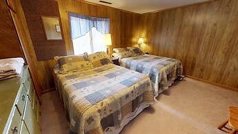 Hideout FT Abajo Stunning Views