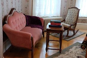 Guilford Bed and Breakfast