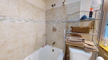 The Cedars Country Cottage