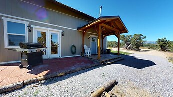 The Cedars Country Cottage