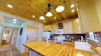 The Cedars Country Cottage