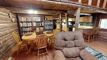 Stunning Apple Lane Log Cabin