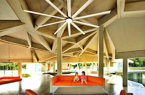 Alkira Award Winning Luxury Holiday Home