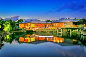 Alkira Award Winning Luxury Holiday Home