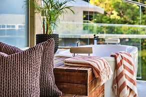 Alkira Award Winning Luxury Holiday Home