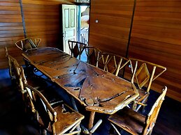 Hotel Besar Bulan Baru - Senggigi