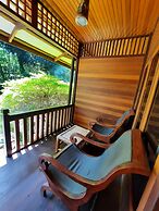 Hotel Besar Bulan Baru - Senggigi