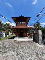 Hotel Besar Bulan Baru - Senggigi