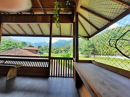 Hotel Besar Bulan Baru - Senggigi