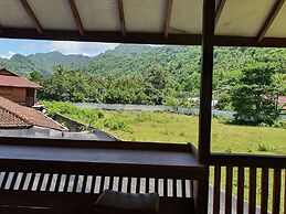 Hotel Besar Bulan Baru - Senggigi