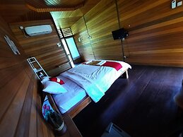 Hotel Besar Bulan Baru - Senggigi