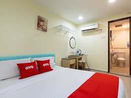 OYO 89717 Budget Star Hotel