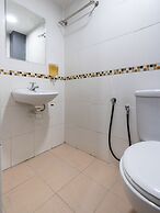 OYO 89717 Budget Star Hotel