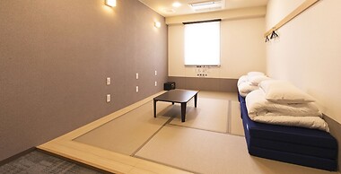 Wild Cherry Blossom Hostel Tokyo Koganei