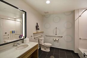 TRU By Hilton Winchester