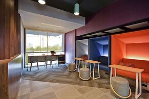 TRU By Hilton Winchester