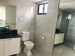 Cairns Apartment Esplanade Ocean Views