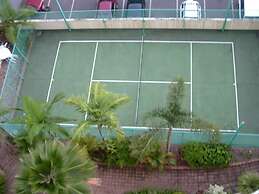 Cairns Apartment Esplanade Ocean Views