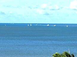 Cairns Apartment Esplanade Ocean Views