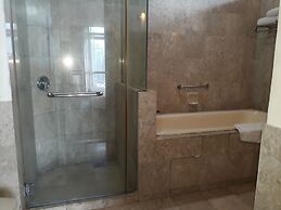 1 Ivy Suite At Berjaya Times Square