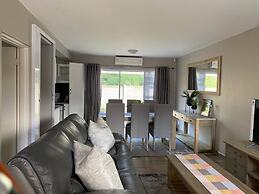 Hillton Manor Guest House