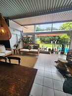 Hillton Manor Guest House