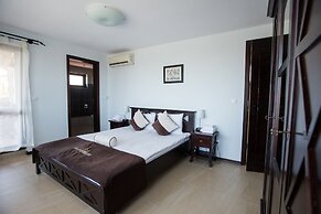 Lighthouse Golf Resort Private Properties