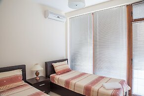 Lighthouse Golf Resort Private Properties