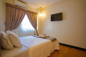 West Loch Park Hotel Vigan