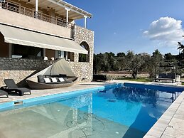 Villa Victory Porto Heli