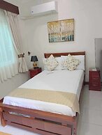 Ocean Breeze Resort