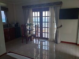 Ocean Breeze Resort