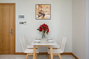 Sun River Hotel & Apartment