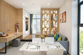 Sun River Hotel & Apartment