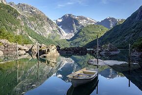 Husnes Sentrum Hotell