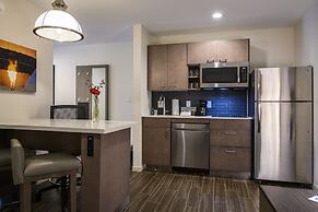 Hyatt House Indianapolis / Fishers