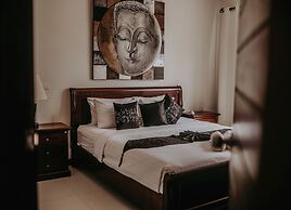 Luxury Villa Onyx Nai Harn Beach