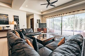 Luxury Villa Onyx Nai Harn Beach