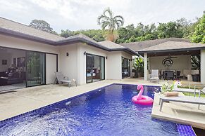 Luxury Villa Onyx Nai Harn Beach