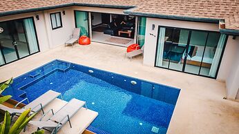 Luxury Villa Onyx Nai Harn Beach