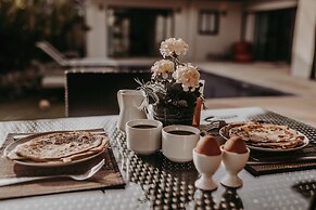 Luxury Villa Onyx Nai Harn Beach