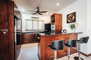 Luxury Villa Onyx Nai Harn Beach