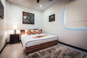 Luxury Villa Onyx Nai Harn Beach