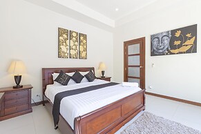 Luxury Villa Onyx Nai Harn Beach