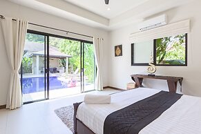 Luxury Villa Onyx Nai Harn Beach