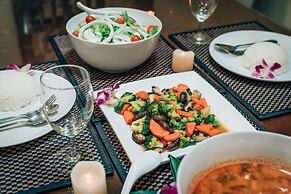 Luxury Villa Onyx Nai Harn Beach